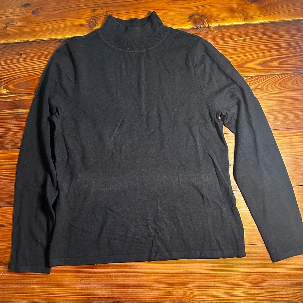 Pendleton Petite Silk Blend Women’s Mock Turtleneck Black Sweater. Size S